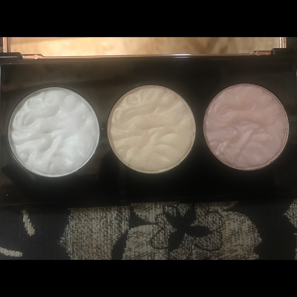 New In Box Strobe Highlighting Palette